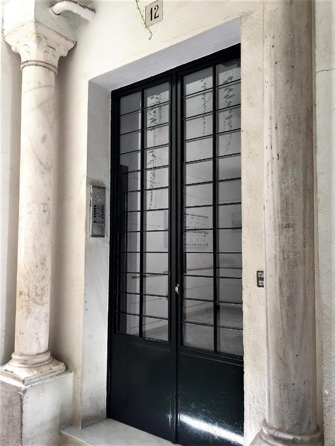 Luminoso Y Amplio Apartamento En El Centro Historico De Sevilla Zewnętrze zdjęcie
